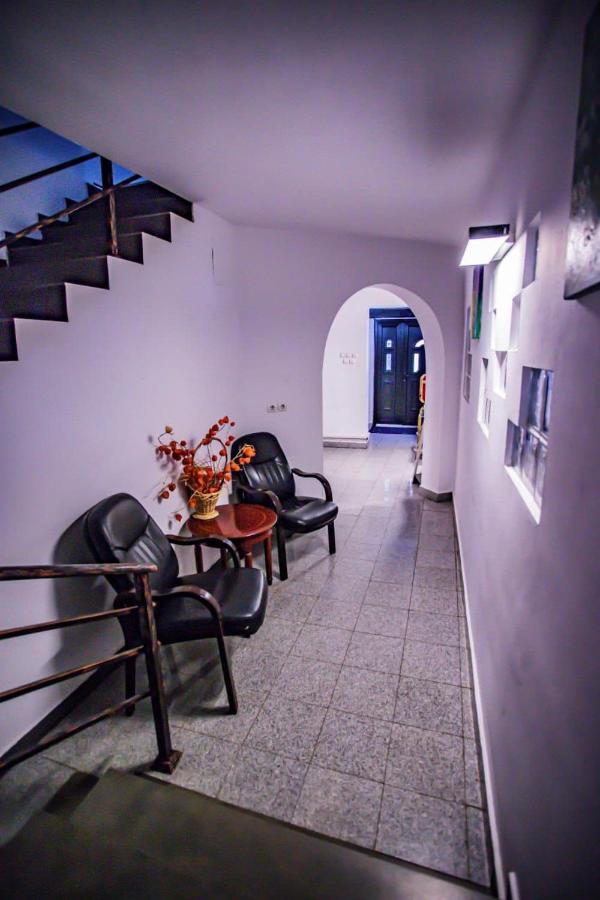Casa Octavian Hotel Sucevita Kültér fotó